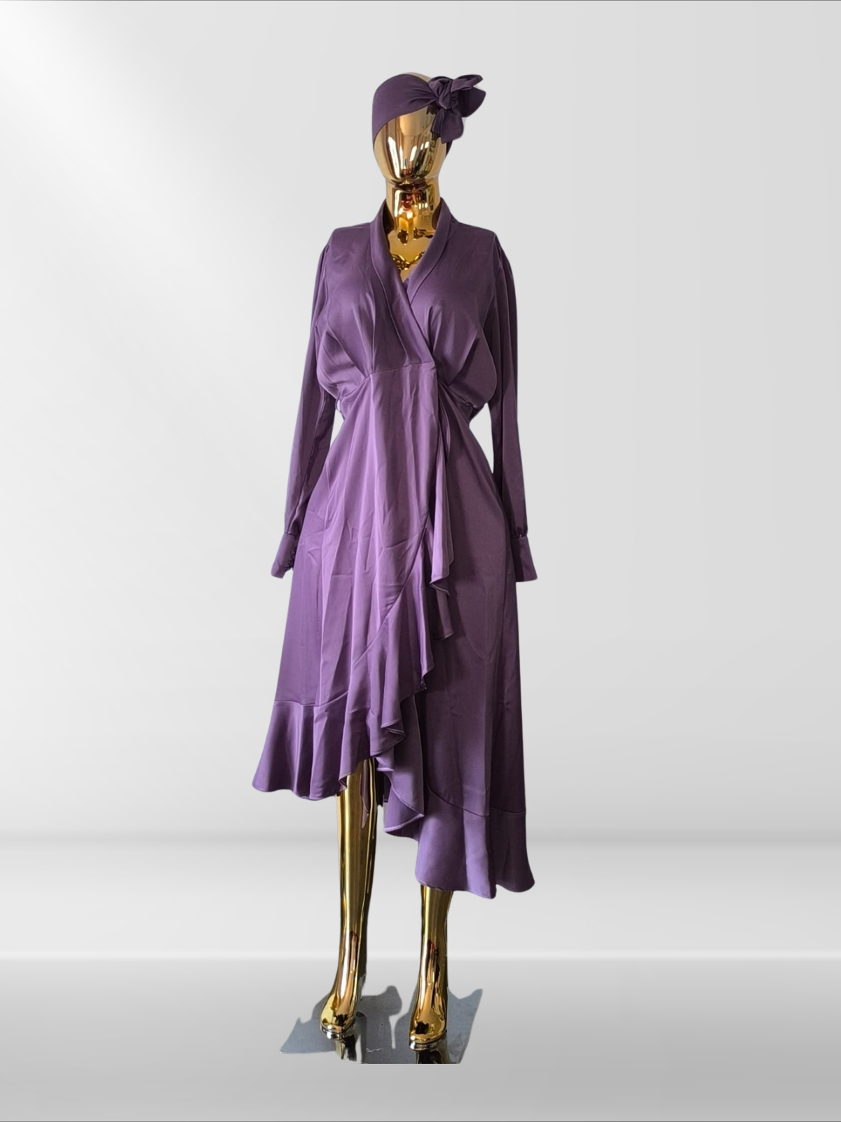 Magnifique robe en soie avec foulard assorti