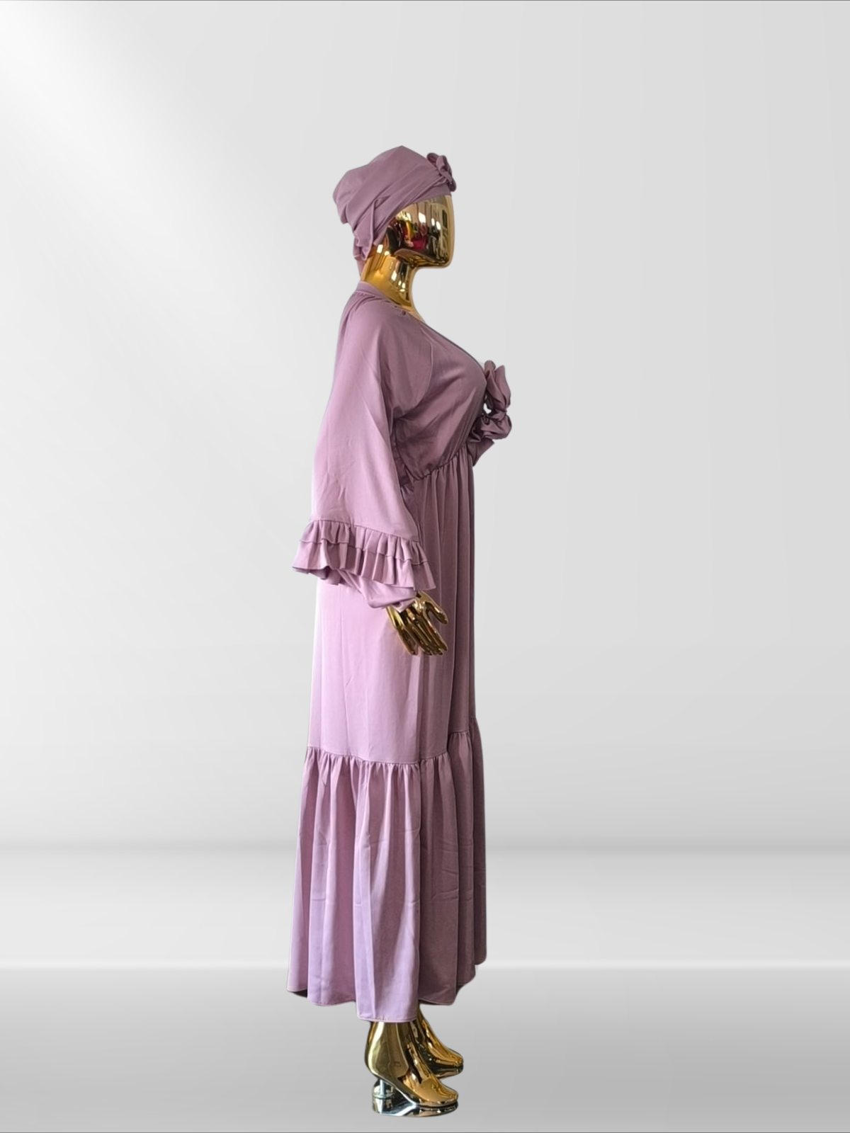 Magnifique robe en soie avec foulard assorti