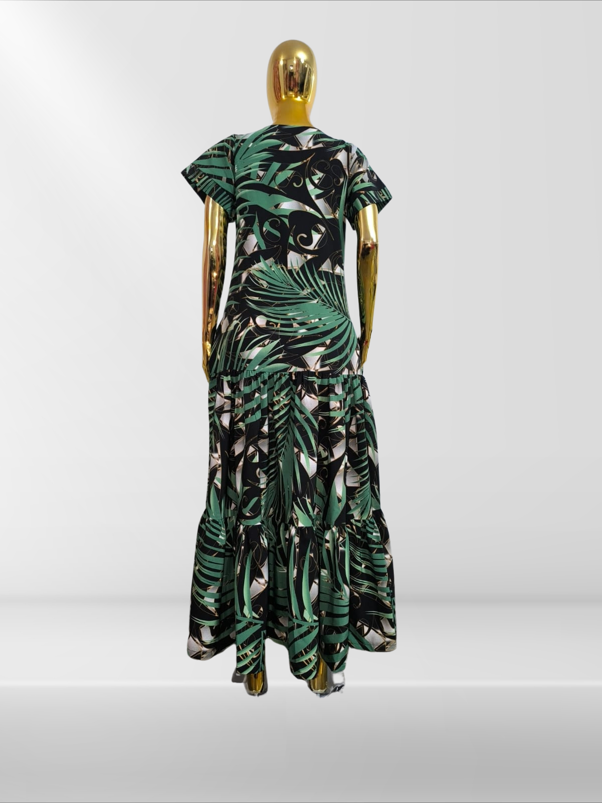 Magnifique longue robe avec foulard assorti
