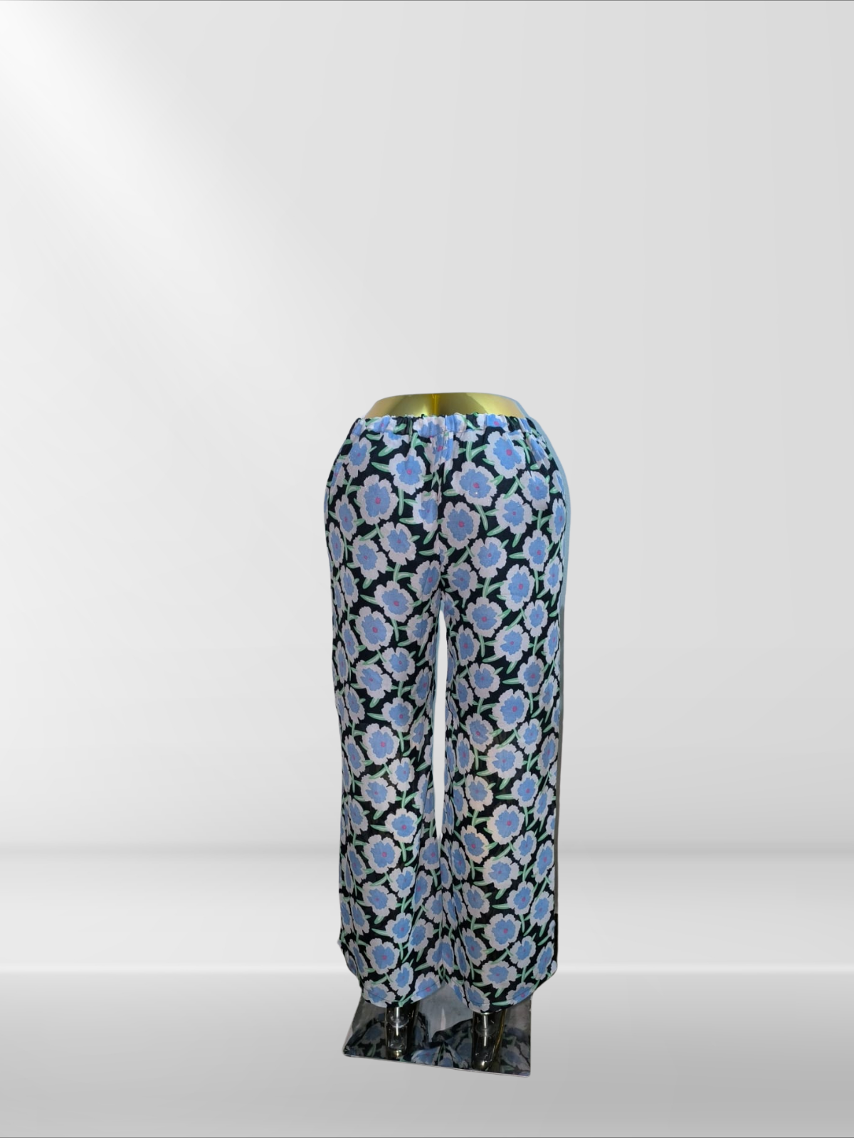 Ensemble pantalon et tunique asymétrique avec foulard assorti