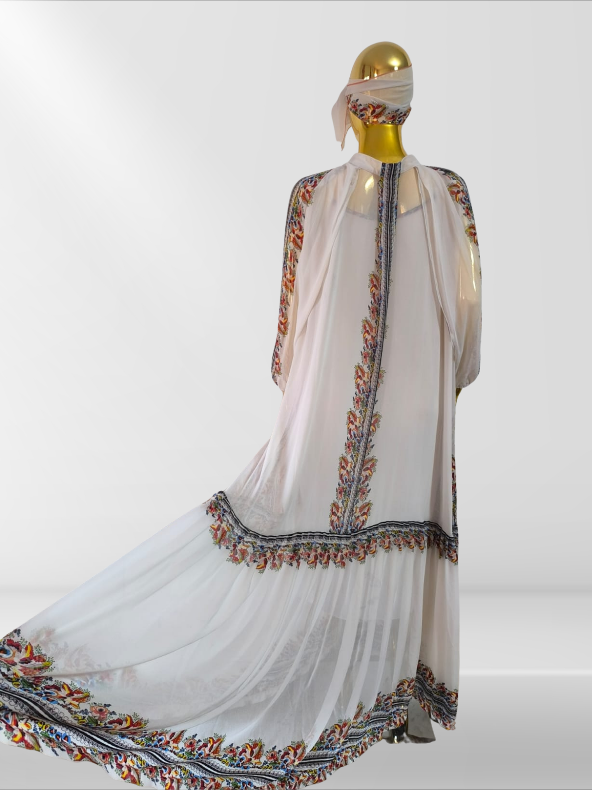 Magnifique robe avec ceinture, sous-robe et foulard assortis