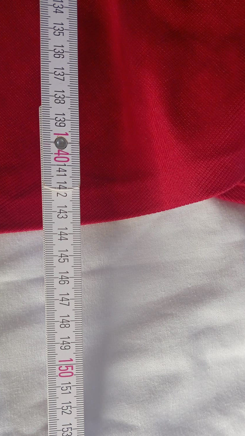 Magnifique robe rouge glamour taille 44, 46